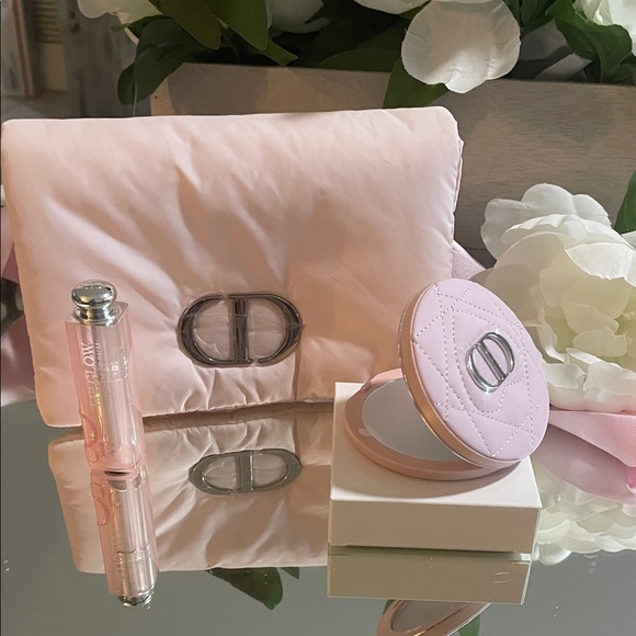 Dior Pink Cosmetic Bag, Lip Glow Balm and Compact Set - Picture 1 of 10